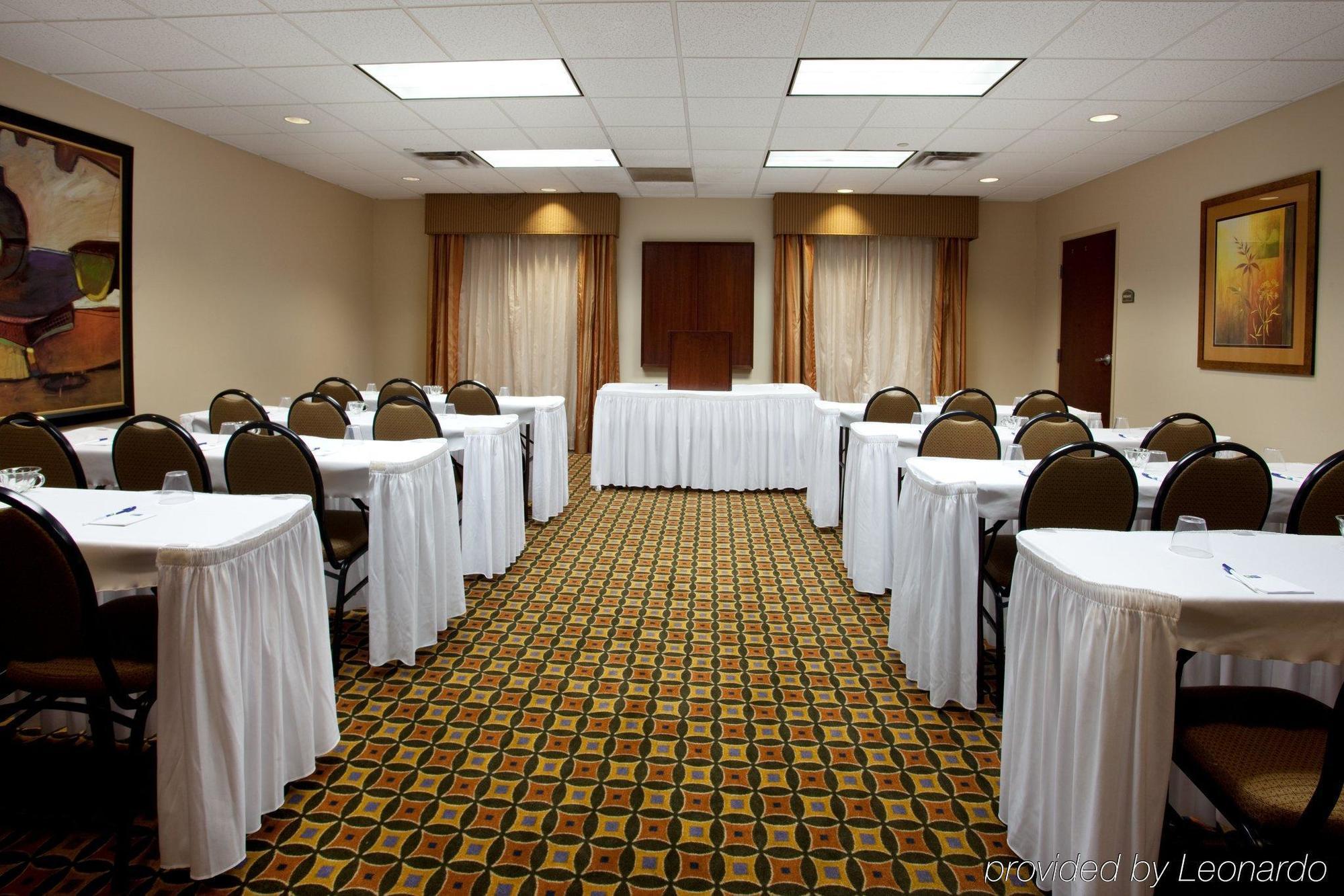 Holiday Inn Express Hotel & Suites Lafayette, An Ihg Hotel Facilities photo